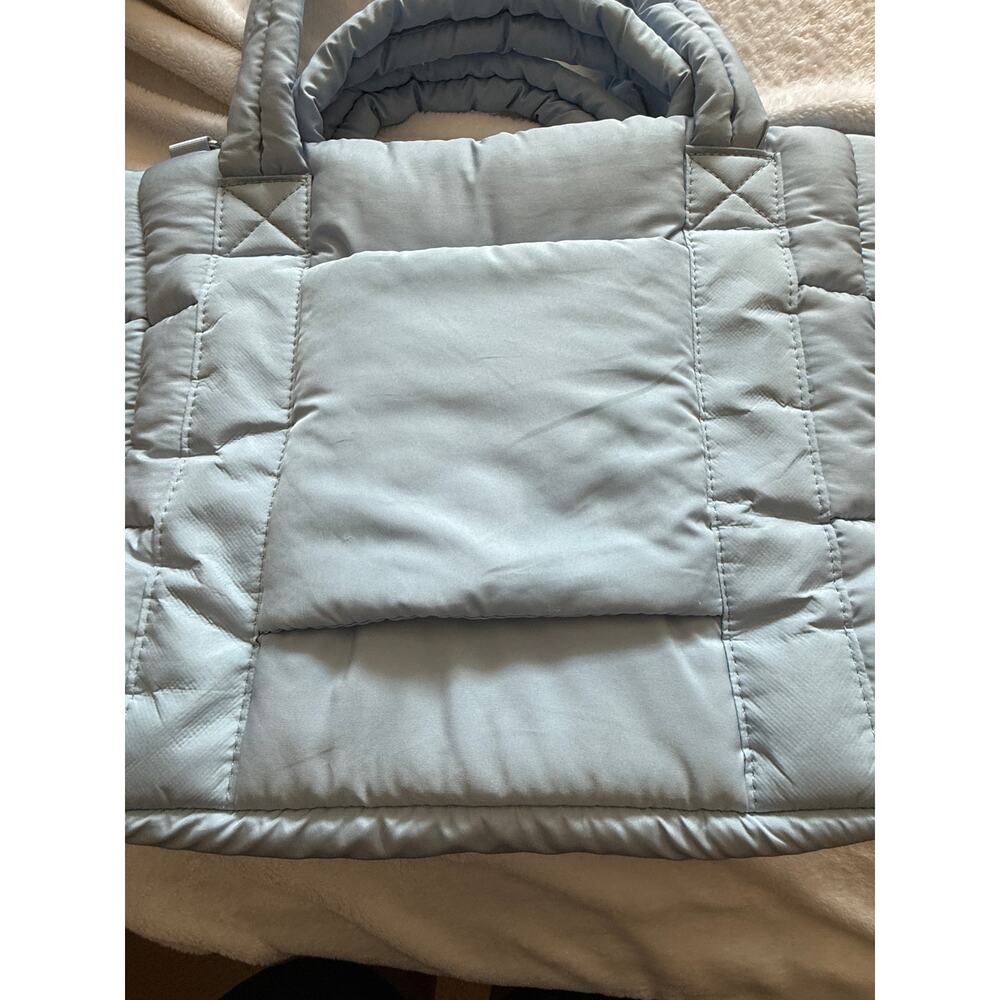 WILO The Label Light Blue Quilted Puffer Tote Bag - Picture 5 of 15